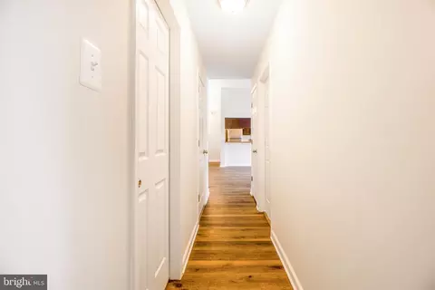 Entry Way - 901 L Woodbridge Ct #901 L, Edgewood, MD 21040 photo 3 of 3