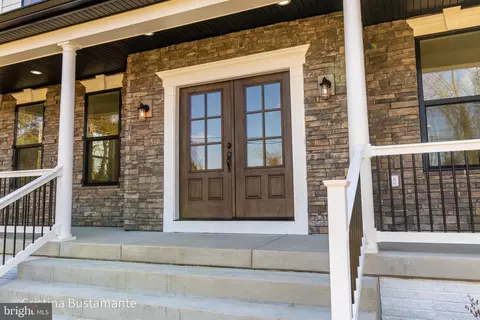 Exterior - 2101 Parsonage Ln, Fallston, MD 21047 photo 4 of 7