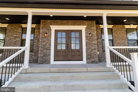Exterior - 2101 Parsonage Ln, Fallston, MD 21047 photo 5 of 7