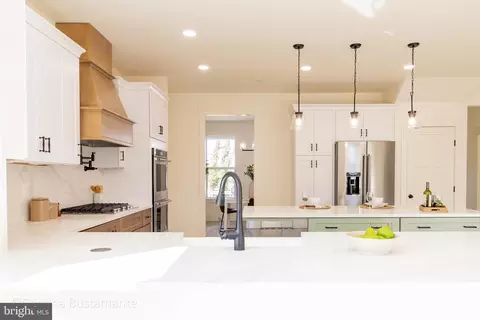 Kitchen - 2101 Parsonage Ln, Fallston, MD 21047 photo 15 of 23