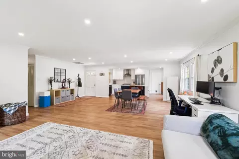 Living - 421 Haverhill Rd, Joppa, MD 21085 photo 3 of 3