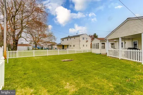 Exterior - 2000 Cherry Rd, Edgewood, MD 21040 photo 5 of 7