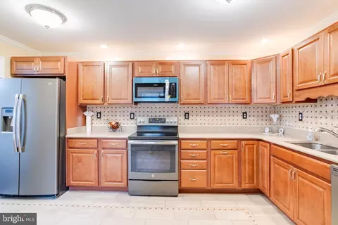 Kitchen - 2000 Cherry Rd, Edgewood, MD 21040 photo 3 of 4