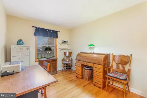 Living - 4110 E Baker Ave, Abingdon, MD 21009 photo 8 of 12
