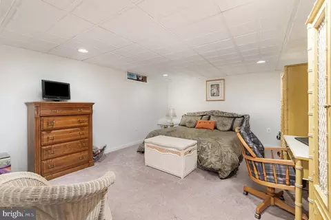Bedroom - 4110 E Baker Ave, Abingdon, MD 21009 photo 5 of 6