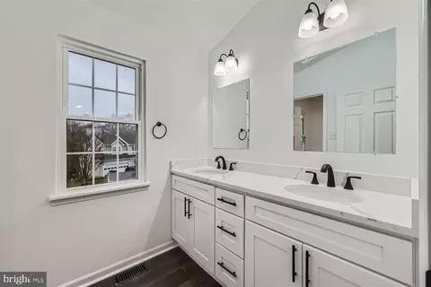 Bath - 893 Randall Dr, Abingdon, MD 21009 photo 2 of 4