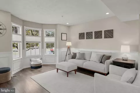 Living - 3939 Bush Ct, Abingdon, MD 21009 photo 2 of 4