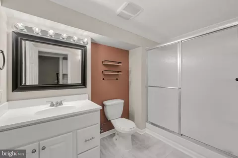 Bath - 3939 Bush Ct, Abingdon, MD 21009 photo 5 of 5