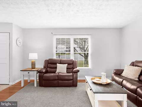Living - 2807 Merrick Way, Abingdon, MD 21009 photo 2 of 7