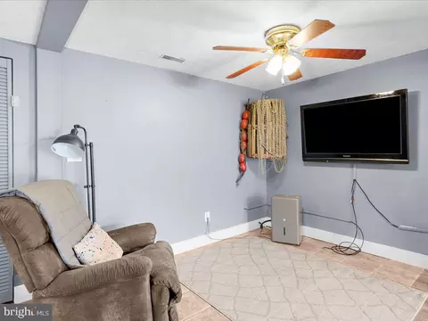 Living - 2807 Merrick Way, Abingdon, MD 21009 photo 6 of 7