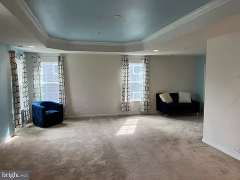 Living - 528 Potomac Rd, Joppa, MD 21085 photo 4 of 7