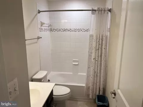 Bath - 528 Potomac Rd, Joppa, MD 21085 photo 6 of 6