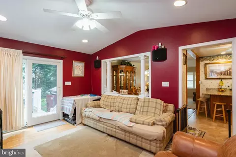 Living - 2117 Brookhaven Ct, Fallston, MD 21047 photo 6 of 9