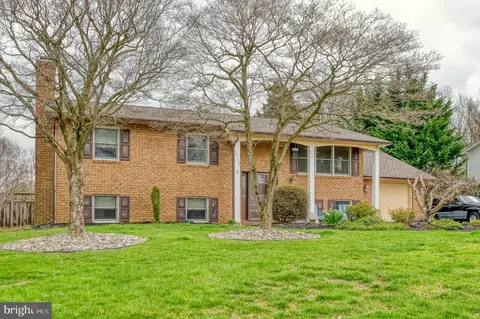 Exterior - 2117 Brookhaven Ct, Fallston, MD 21047 photo 2 of 14
