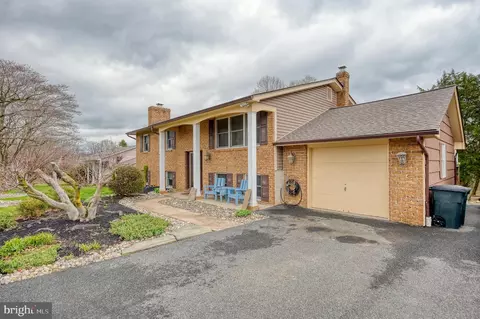 Exterior - 2117 Brookhaven Ct, Fallston, MD 21047 photo 4 of 14