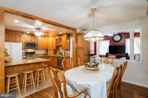Dining - 2117 Brookhaven Ct, Fallston, MD 21047 photo 4 of 4