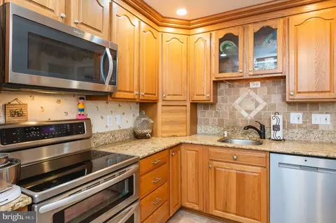 Kitchen - 2117 Brookhaven Ct, Fallston, MD 21047 photo 3 of 7