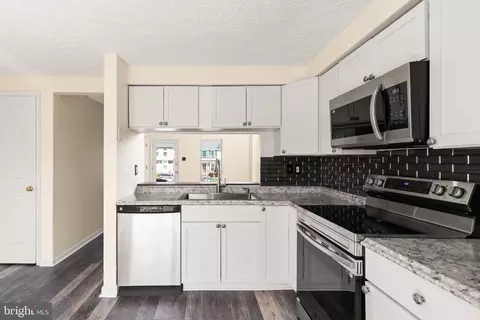 Kitchen - 1237 Valley Leaf Ct, Edgewood, MD 21040 photo 1 of 2