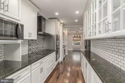 Kitchen - 2834 Harford Rd, Fallston, MD 21047 photo 4 of 8