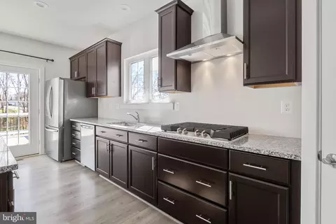 Kitchen - 2517 Easy St, Fallston, MD 21047 photo 5 of 5