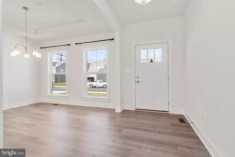 Living - 2517 Easy St, Fallston, MD 21047 photo 1 of 3