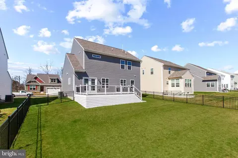Exterior - 2517 Easy St, Fallston, MD 21047 photo 9 of 11