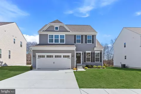 Exterior - 2517 Easy St, Fallston, MD 21047 photo 2 of 11