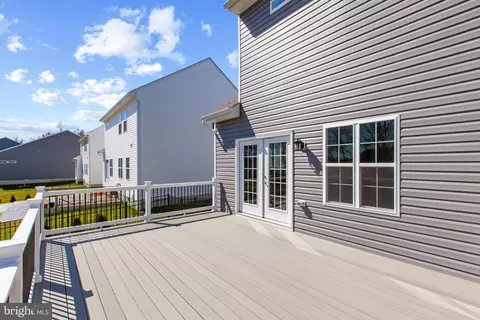 Exterior - 2517 Easy St, Fallston, MD 21047 photo 5 of 11