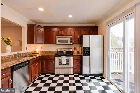 Kitchen - 3316 Cheverly Ct, Abingdon, MD 21009 photo 5 of 5