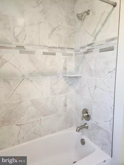 Bath - 208 Beechwood Ave, Joppa, MD 21085 photo 3 of 7