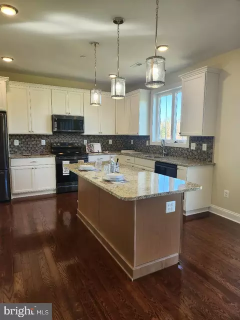 Kitchen - 208 Beechwood Ave, Joppa, MD 21085 photo 2 of 3