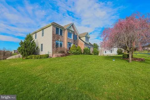 Exterior - 1413 Hidden Valley Ct, Fallston, MD 21047 photo 2 of 23
