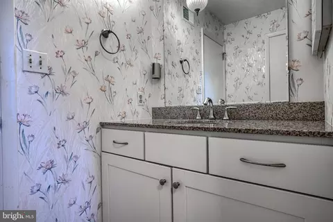 Bath - 2121 Buell Dr, Fallston, MD 21047 photo 5 of 13