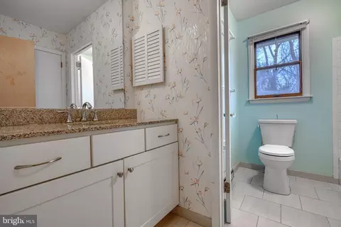 Bath - 2121 Buell Dr, Fallston, MD 21047 photo 3 of 13