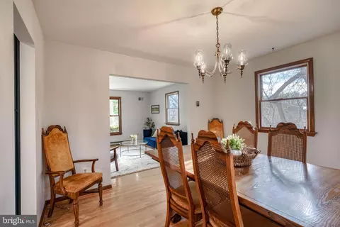 Dining - 2121 Buell Dr, Fallston, MD 21047 photo 3 of 5