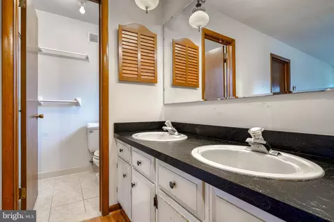 Bath - 2121 Buell Dr, Fallston, MD 21047 photo 9 of 13