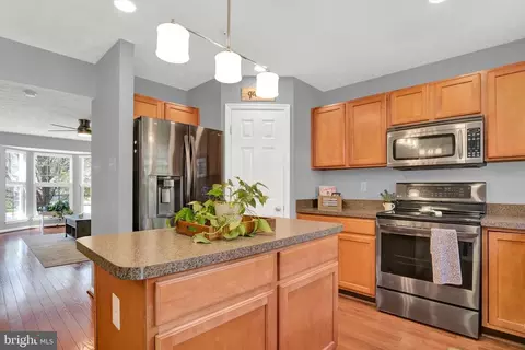 Kitchen - 2957 Raking Leaf Dr, Abingdon, MD 21009 photo 3 of 3
