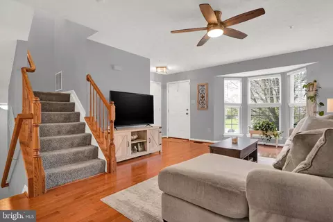 Living - 2957 Raking Leaf Dr, Abingdon, MD 21009 photo 1 of 3