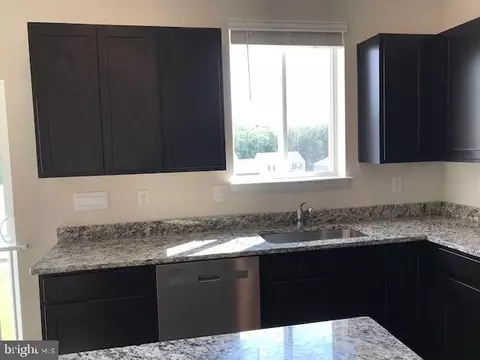 Kitchen - 995 Pagonia Dr, Joppa, MD 21085 photo 2 of 5