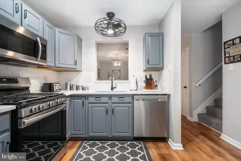 Kitchen - 2227 Tidal View Garth, Abingdon, MD 21009 photo 2 of 3