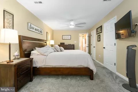 Bedroom - 2227 Tidal View Garth, Abingdon, MD 21009 photo 2 of 9
