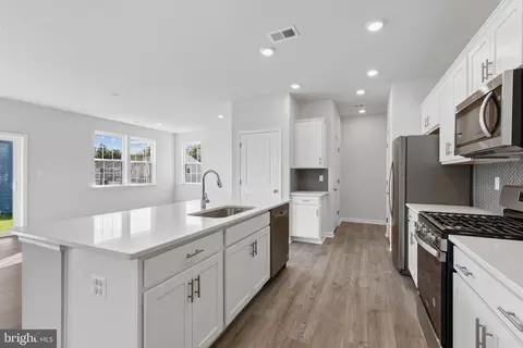 Kitchen - 737 Pickerel Pl, Joppa, MD 21085 photo 1 of 6