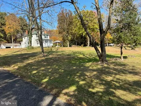 Exterior - 402 Philadelphia Rd, Joppa, MD 21085 photo 21 of 26