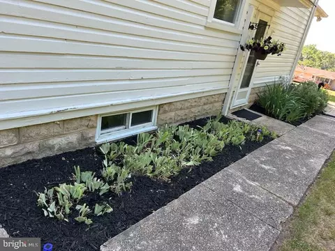 Exterior - 402 Philadelphia Rd, Joppa, MD 21085 photo 13 of 26