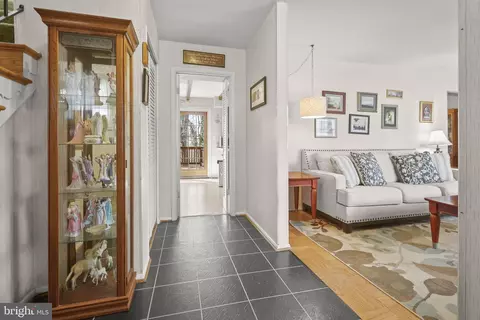 Entry Way - 404 Fowler Ct, Joppa, MD 21085 photo 2 of 2