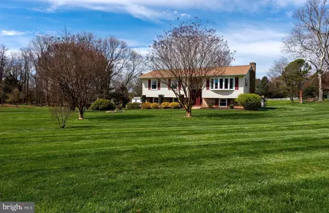 8 Fairhill Rd, Havre De Grace, MD 21078