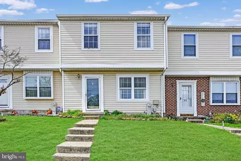 816 Clover Leaf Ct, Edgewood, MD 21040