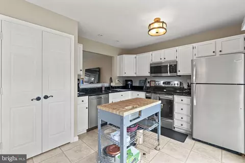 Kitchen - 311 Sunray Ct, Abingdon, MD 21009 photo 2 of 4