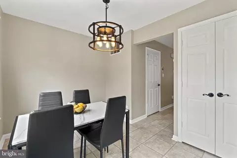 Dining - 311 Sunray Ct, Abingdon, MD 21009 photo 4 of 4