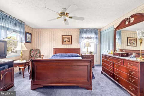 Bedroom - 301 Summerfield Ct, Joppa, MD 21085 photo 2 of 6